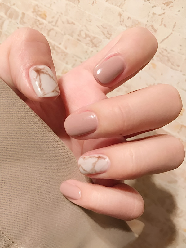 Gợi ý những mẫu nail xinh mùa hè cho nàng thêm nổi bật, xinh xắn