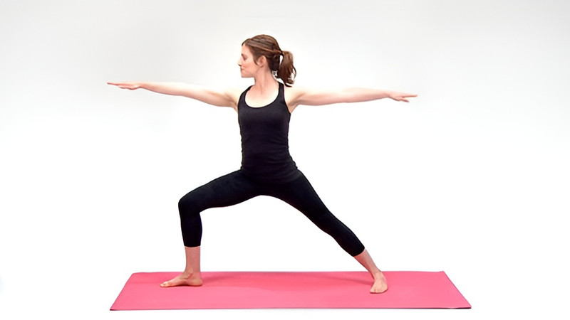 5 bài tập yoga cho người mới bắt đầu, kiến thức nhập môn cần biết