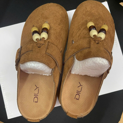 Màu sắc : Nâu Đậm / Size : 36