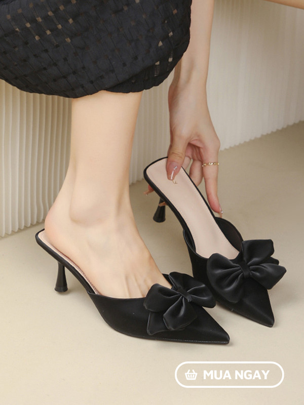 6 mẫu dép guốc mới nhất Thời trang Xuân Hè 2023 của nhà DILY