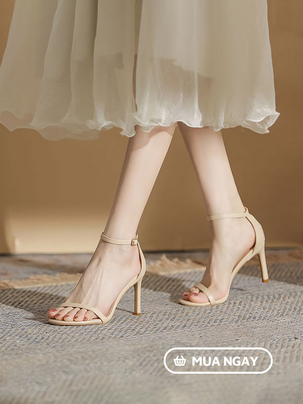 Tổng hợp những mẫu sandal cao gót best seller của DILY