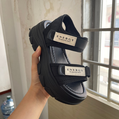 Màu sắc : Đen / Size : 39