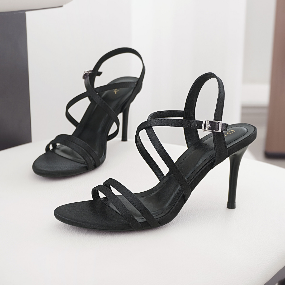 Sandal Cao Gót DL0548