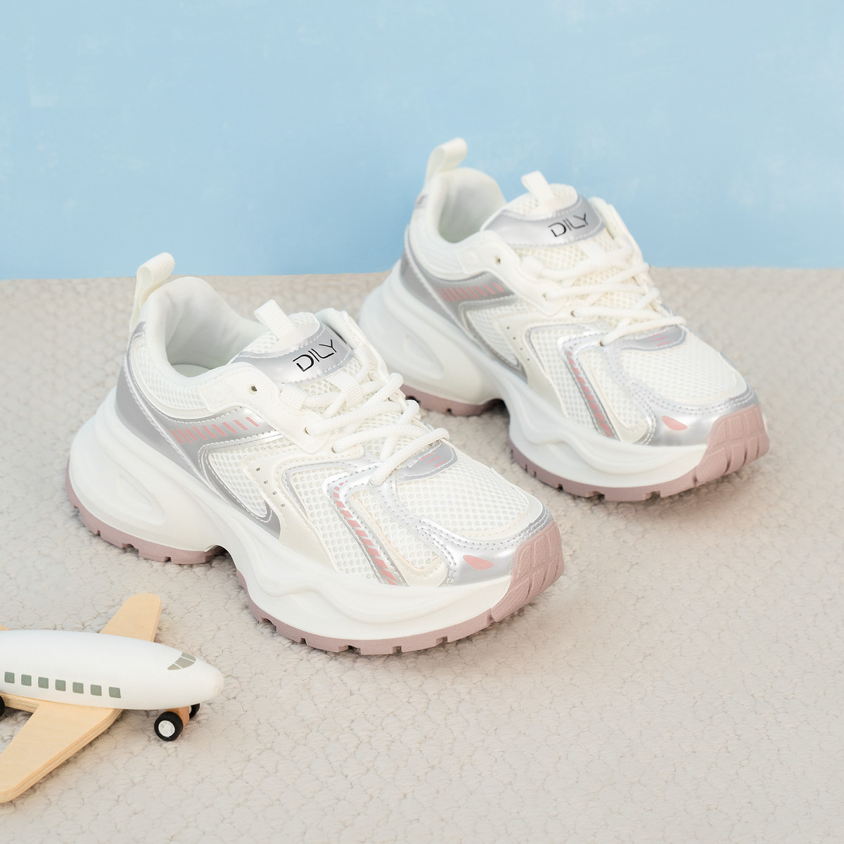 Giày Sneaker AG0181