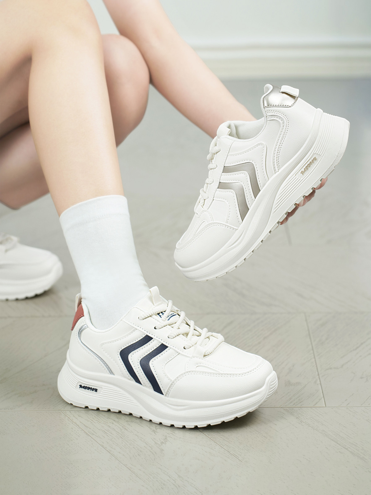 Giày Sneaker AG0171