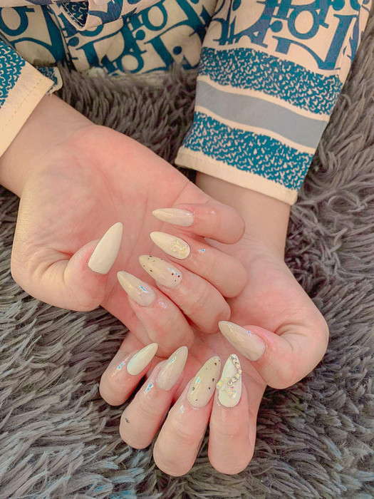 7 mẹo giúp nàng giữ bộ nail đón Tết đẹp và bền lâu