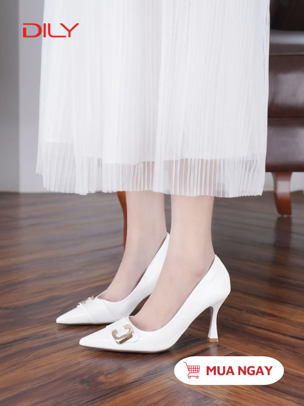 5 mẫu giày mang áo dài để nàng du xuân ngày Tết