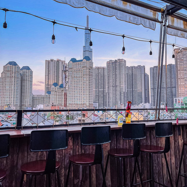 Quán rooftop view đẹp mà bạn nên đến tại Sài Gòn