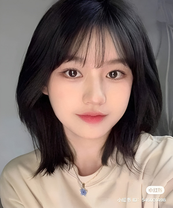 Tóc ngắn phù hợp mọi gương mặt cho nàng xinh xắn ngày hè 2023