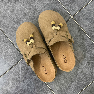 Màu sắc : Nâu Nhạt/ Size : 38