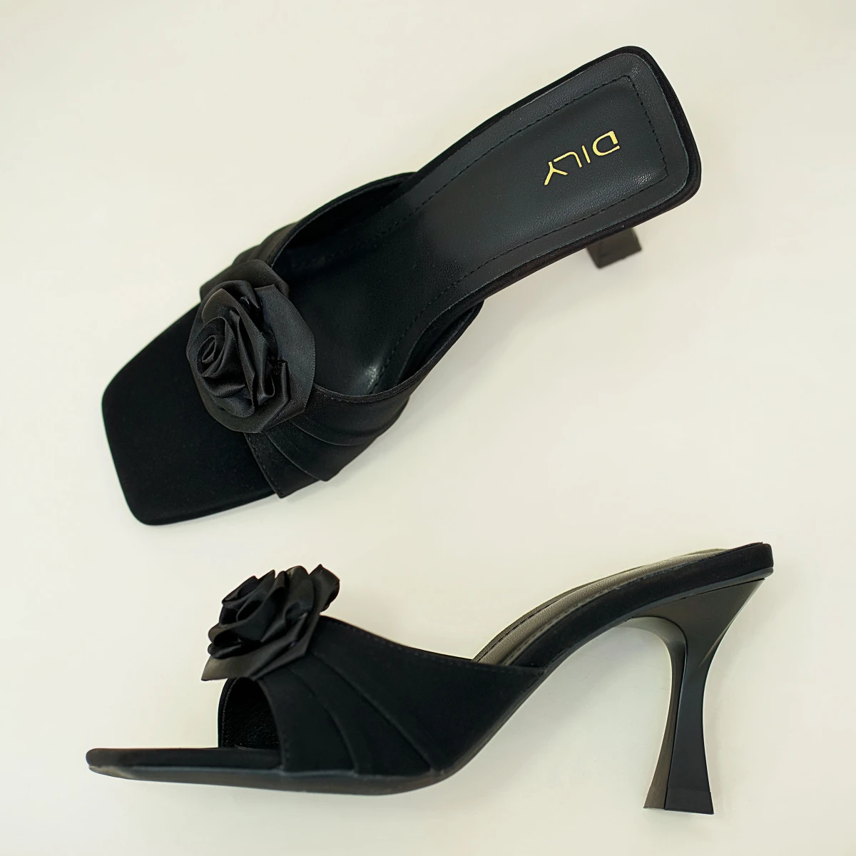 DL0577 Slippers