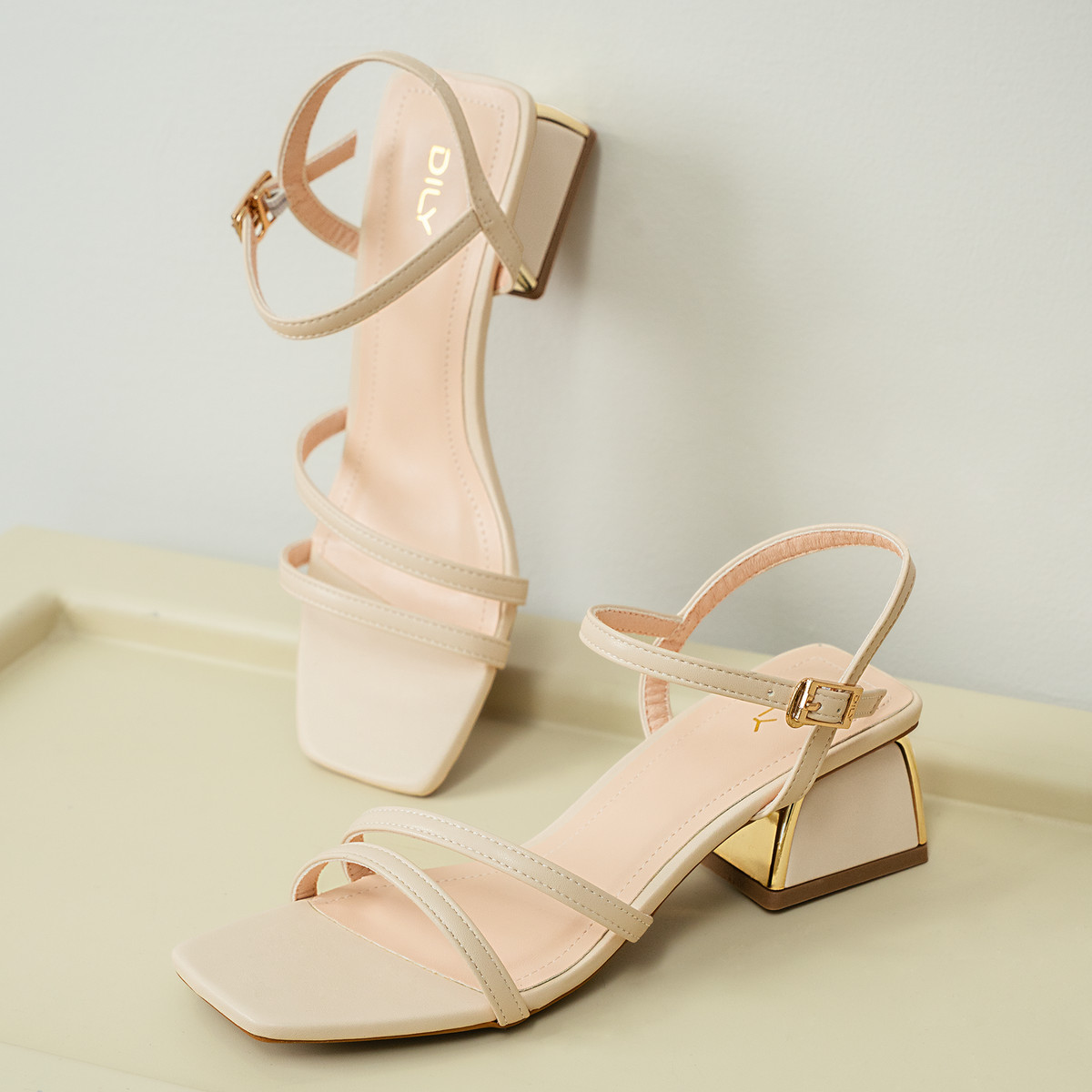 Sandal cao gót AA0273