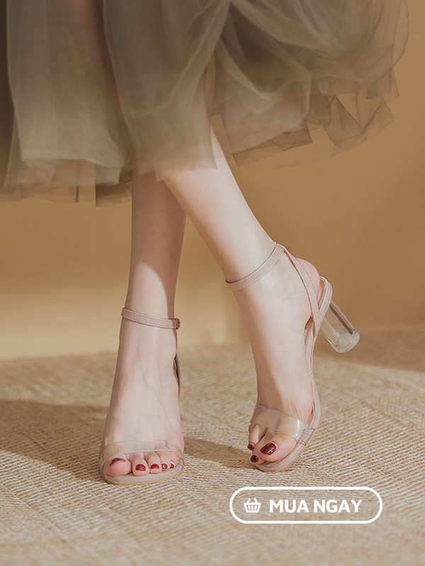 Tổng hợp những mẫu sandal cao gót best seller của DILY