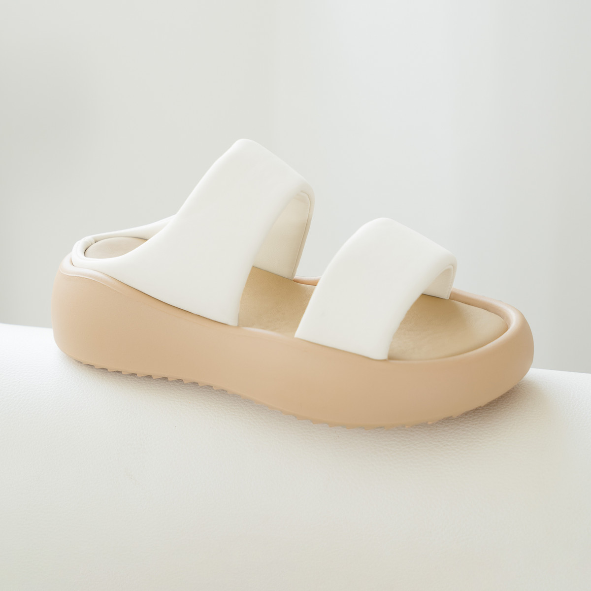 Dép Bánh Mì AG0161