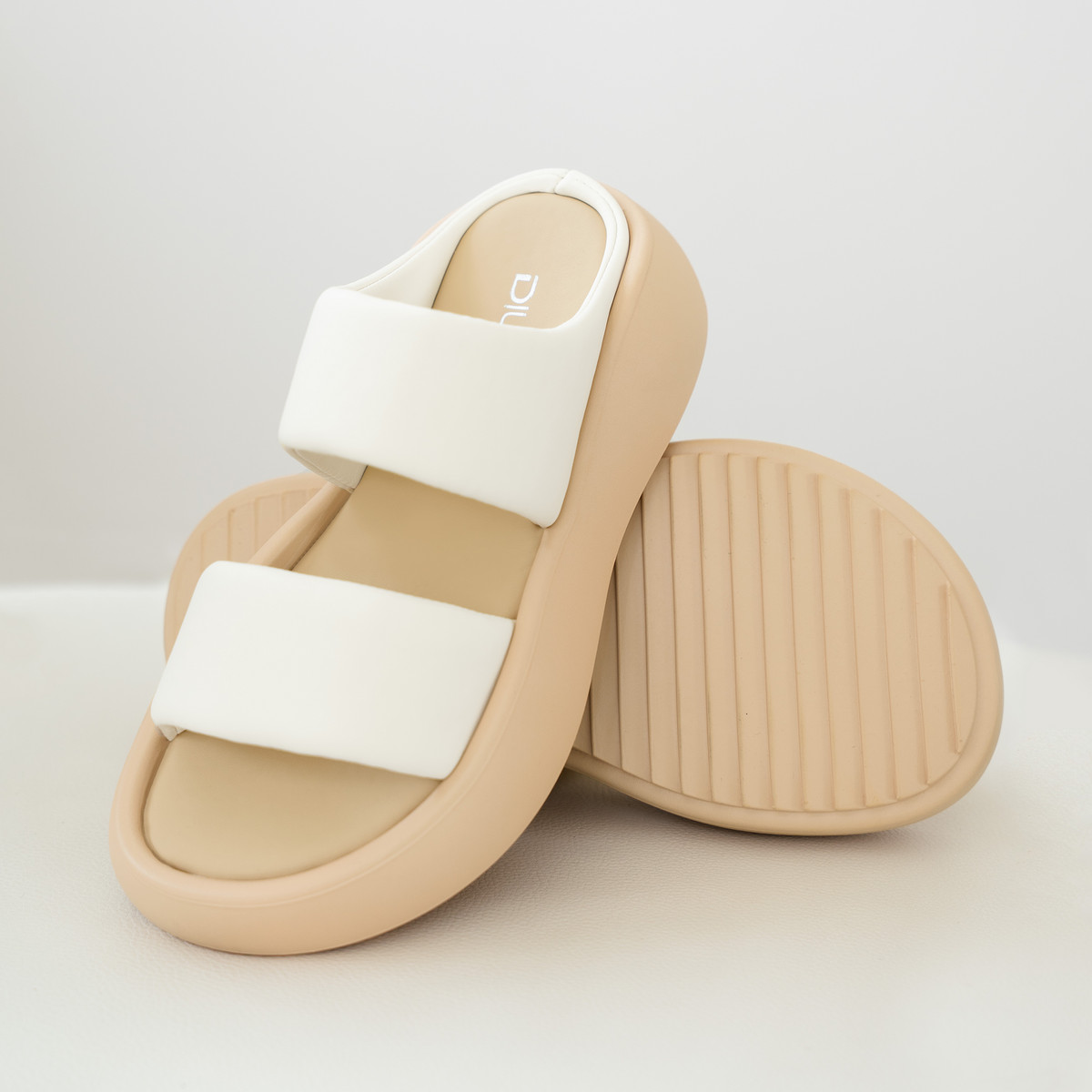 Dép Bánh Mì AG0161