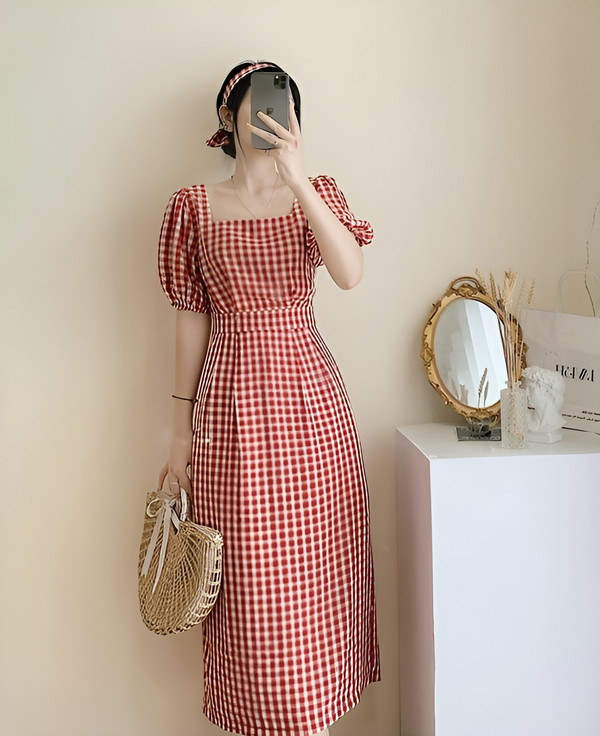 Bỏ túi ngay bí kíp chọn đầm, váy cho nàng mũm mĩm hack dáng