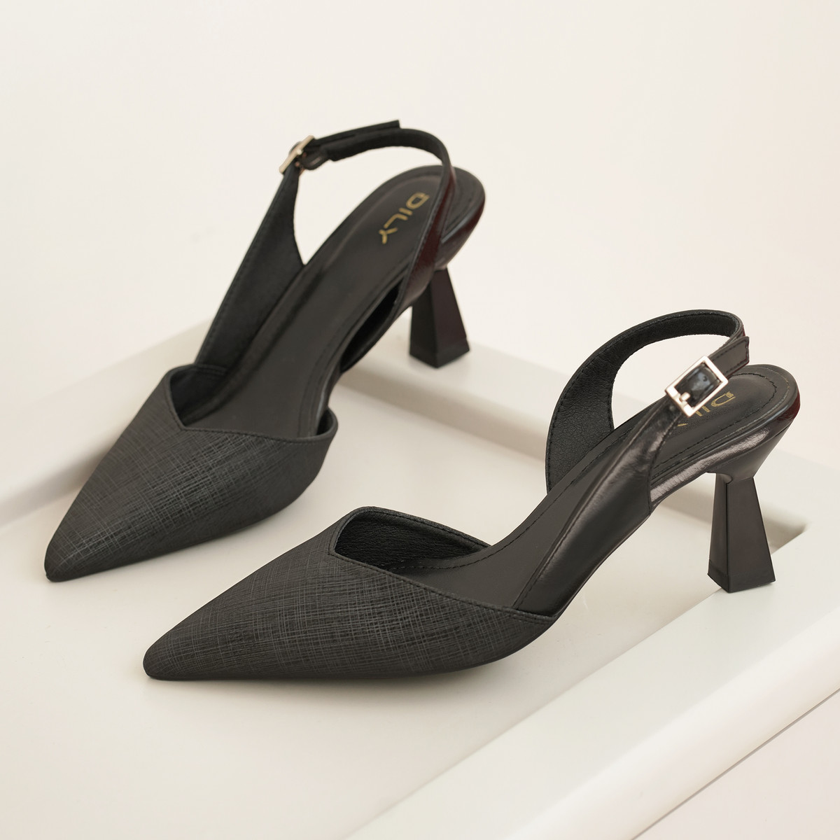 Giày Slingback AA0479