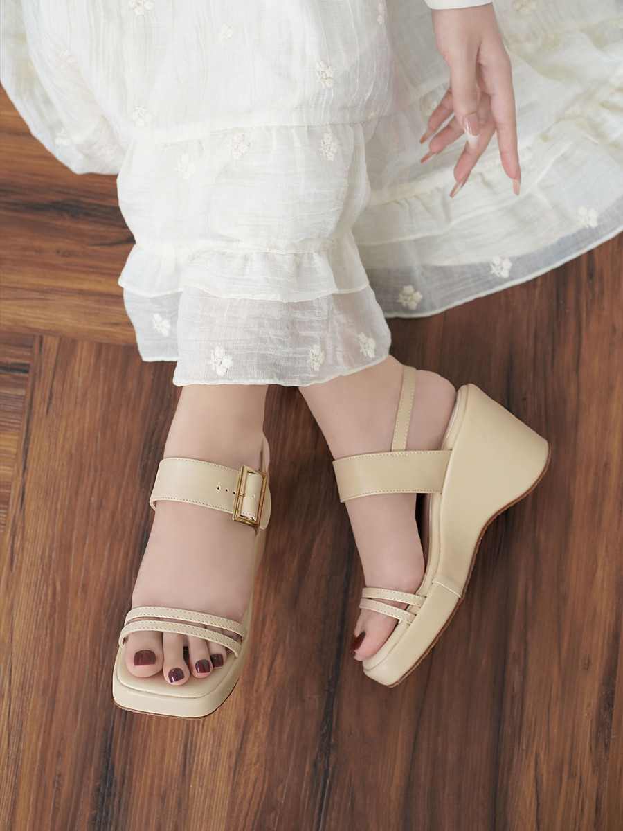 Sandal Đế Độn AA0471