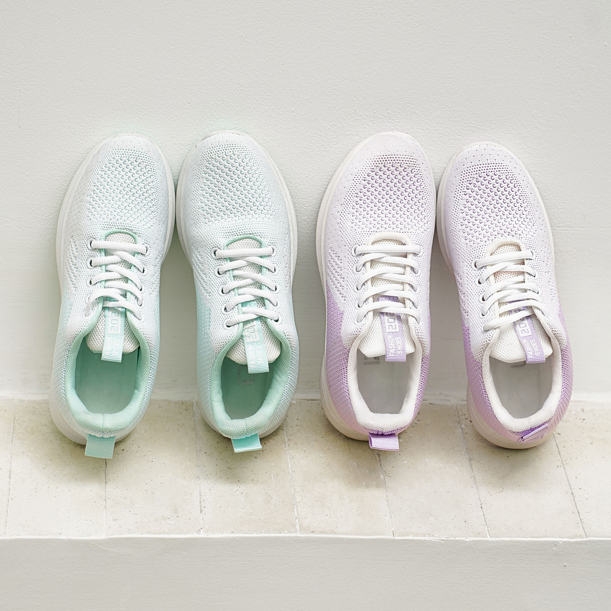 Giày thể thao AG0040