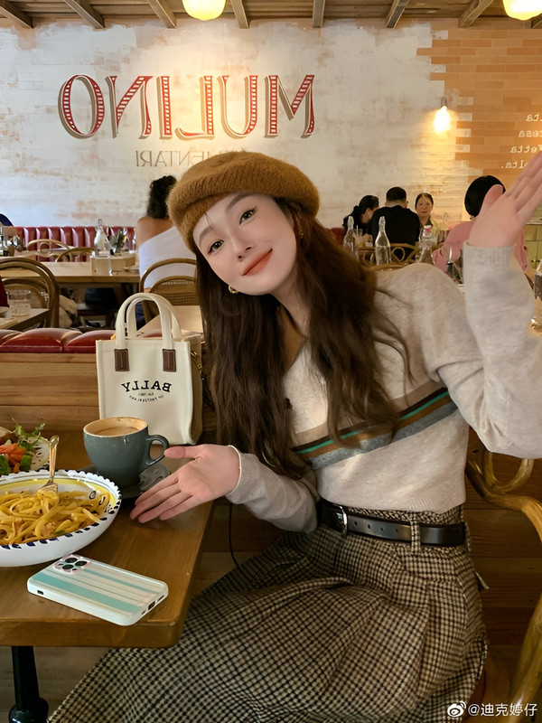 Update xu hướng thời trang thu đông cho nàng có outfit sành điệu