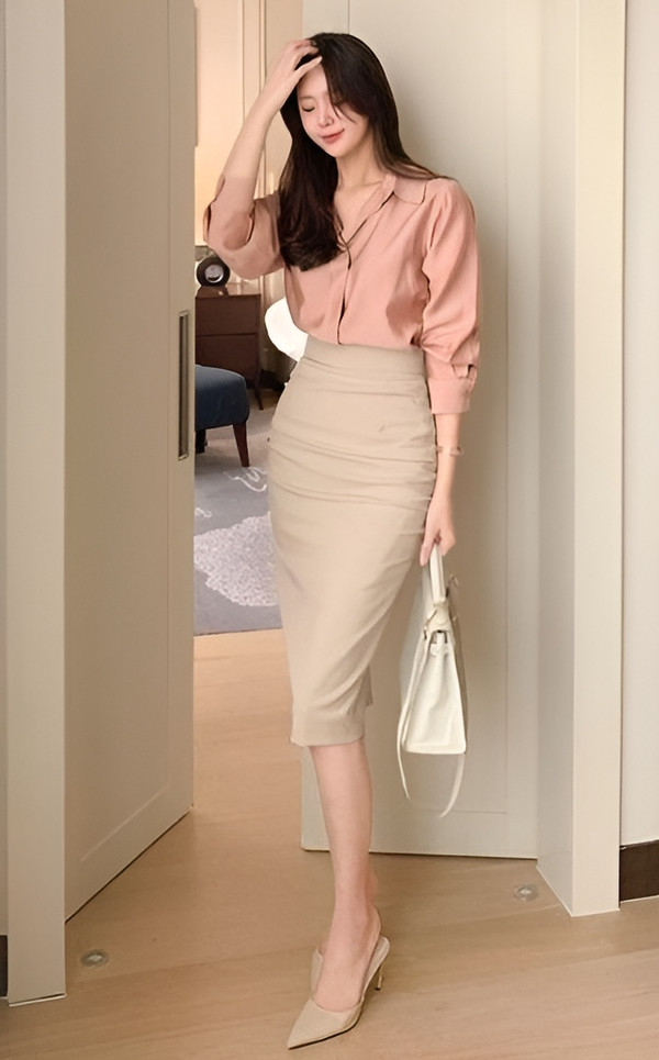 Chân váy dài - Xu hướng chân váy xinh nhất 2023 không nên bỏ lỡ
