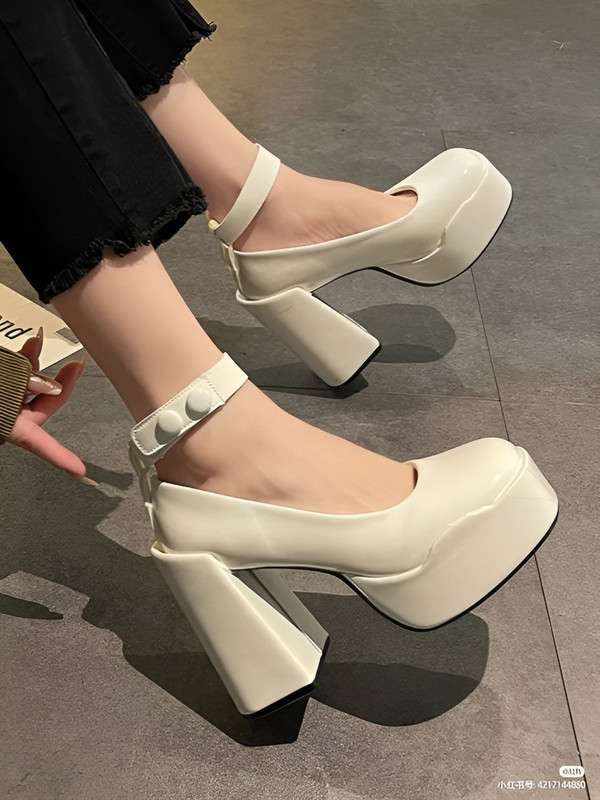 Update xu hướng thời trang thu đông cho nàng có outfit sành điệu