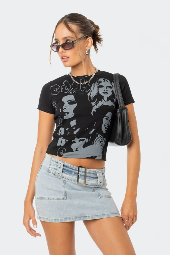 Baby tee - Mẫu áo trendy đánh dấu sự quay lại của style Y2K