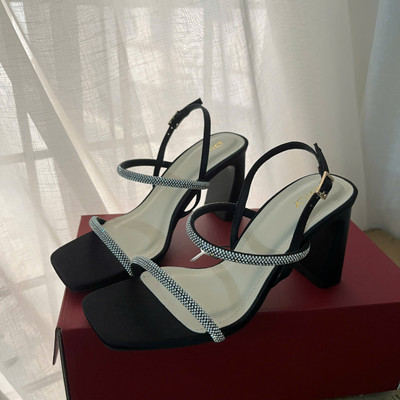 Màu sắc : Đen / Size : 38