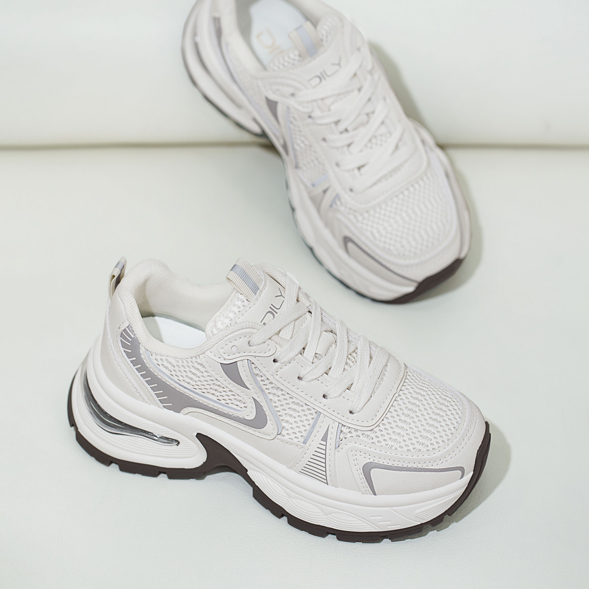 Giày Sneaker AG0168