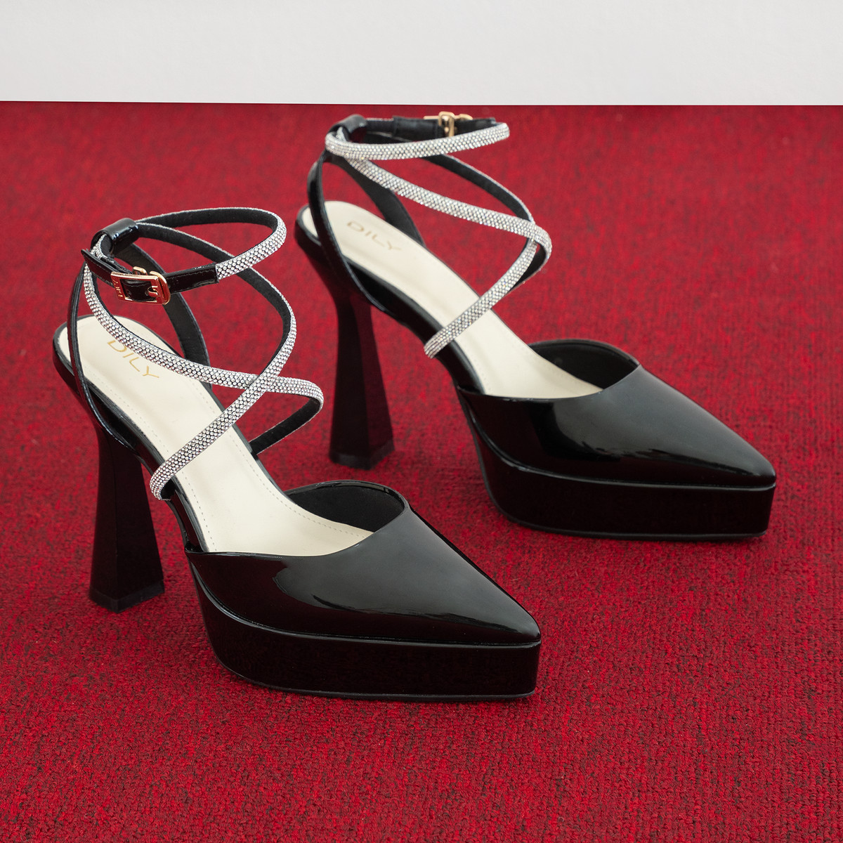 Giày Bít Đúp DL0646