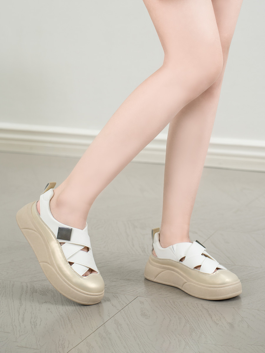 Sneaker Đế Độn AG0176