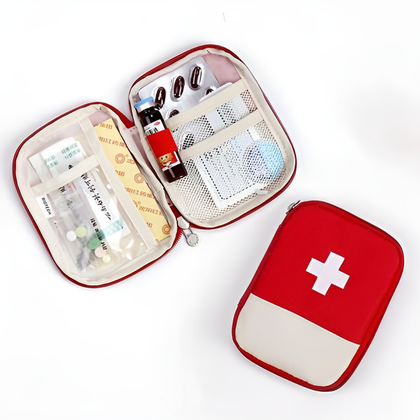 Những món đồ không thể thiếu trong vali du lịch hè dành cho bạn