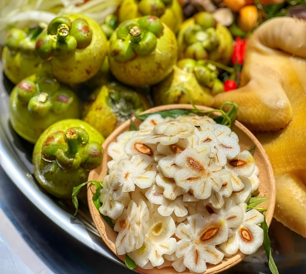 Cách làm gỏi gà măng cụt siêu ngon, món ăn khuấy đảo mùa hè