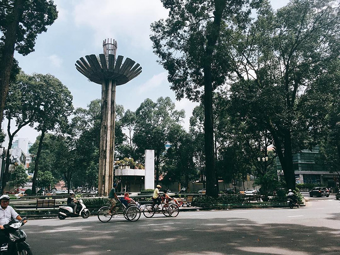 Khám phá 4 khu cafe bệt buổi sáng "đặc sản" của Sài Gòn