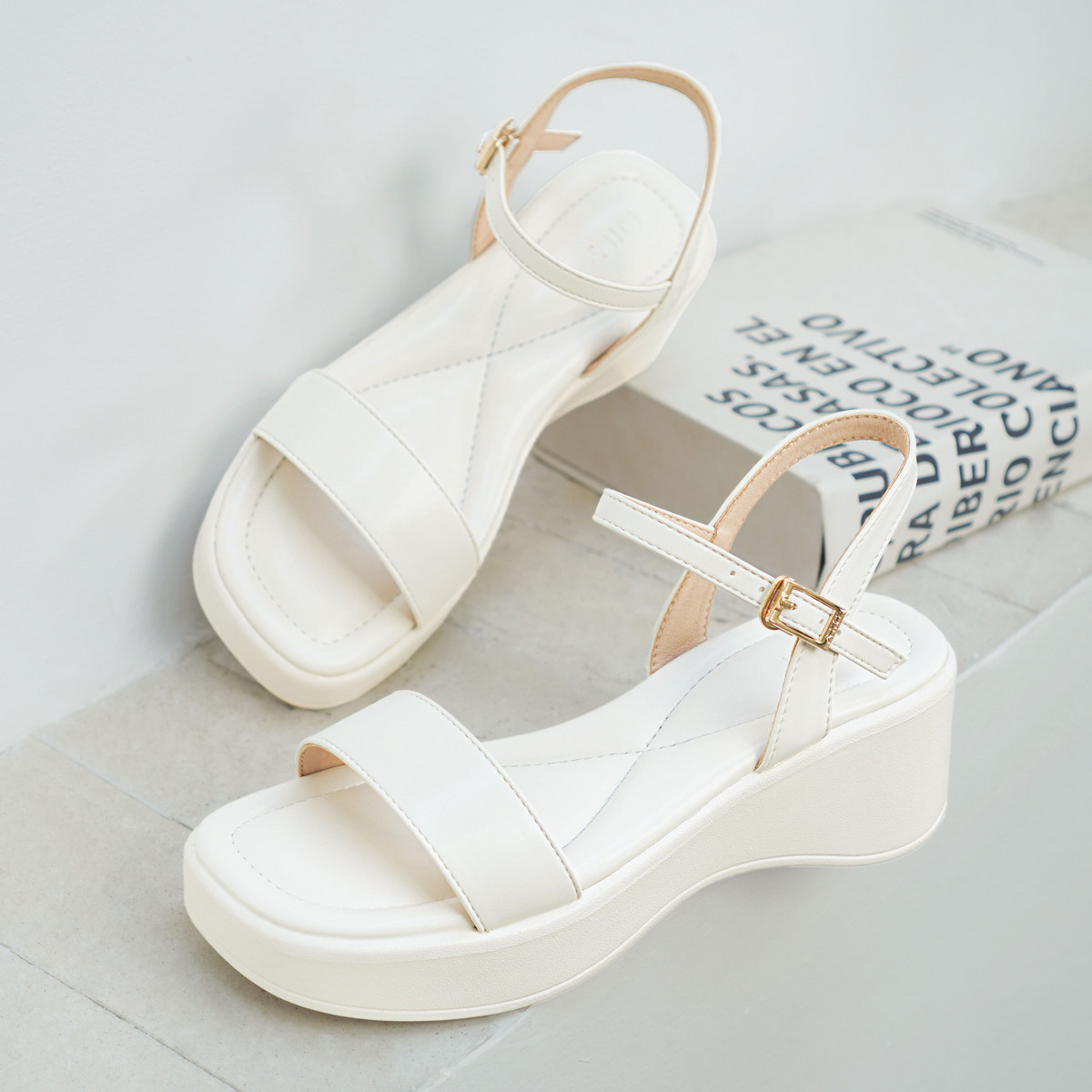 Sandal Đế Độn DL0598