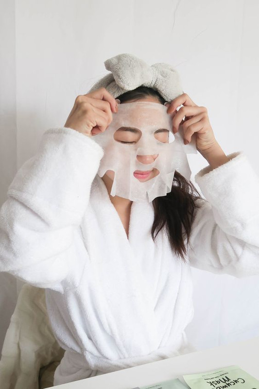 Dưỡng ẩm da - 4 mẹo dưỡng ẩm, trị khô da trong mùa đông hiệu quả
