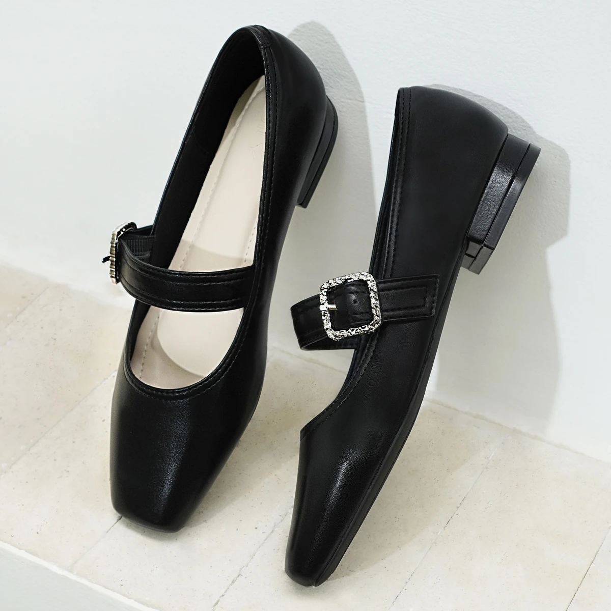 Doll Shoes DL0563