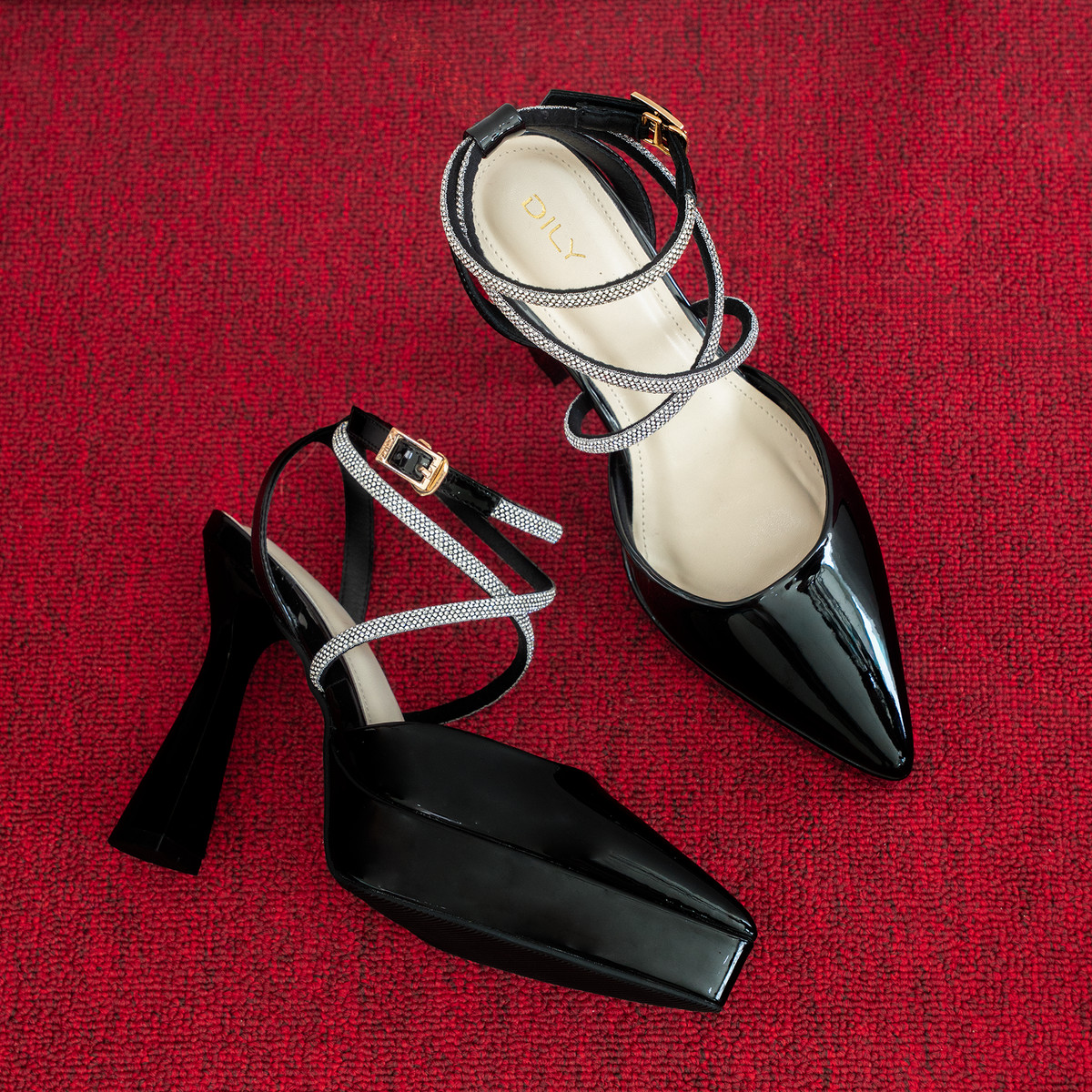 Giày Bít Đúp DL0646