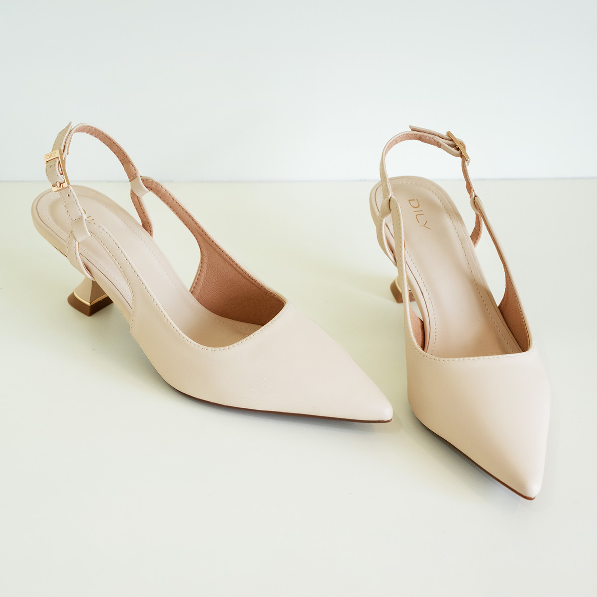 Giày Slingback DL0624