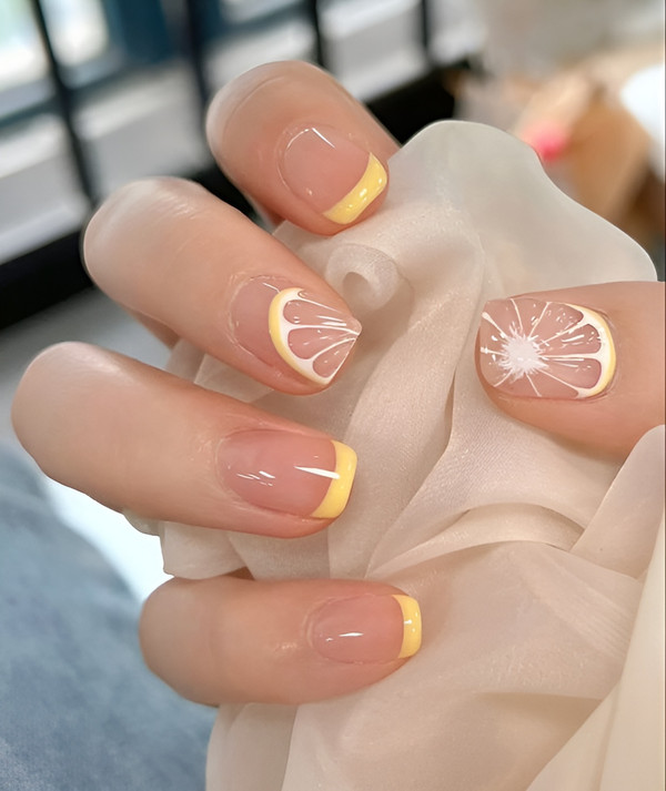 Gợi ý những mẫu nail xinh mùa hè cho nàng thêm nổi bật, xinh xắn