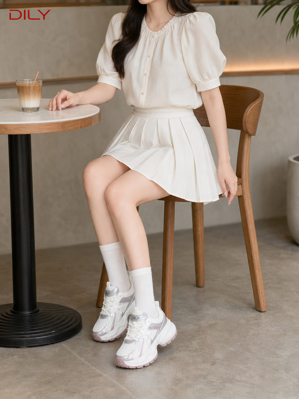 Outfit cafe