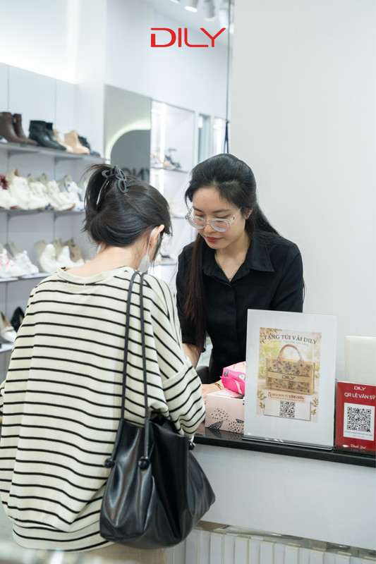 Cửa hàng DILY – Trải nghiệm mua sắm trực tiếp đáng tin cậy cho khách hàng