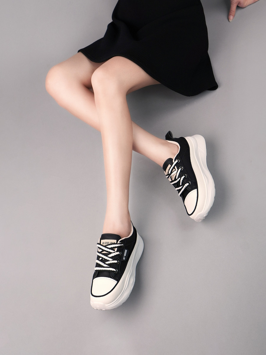 Giày Sneaker AG0140 Đen