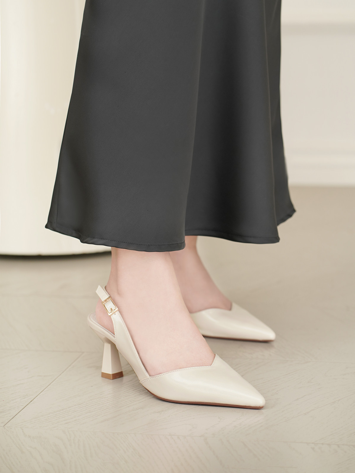 Giày Slingback AA0479