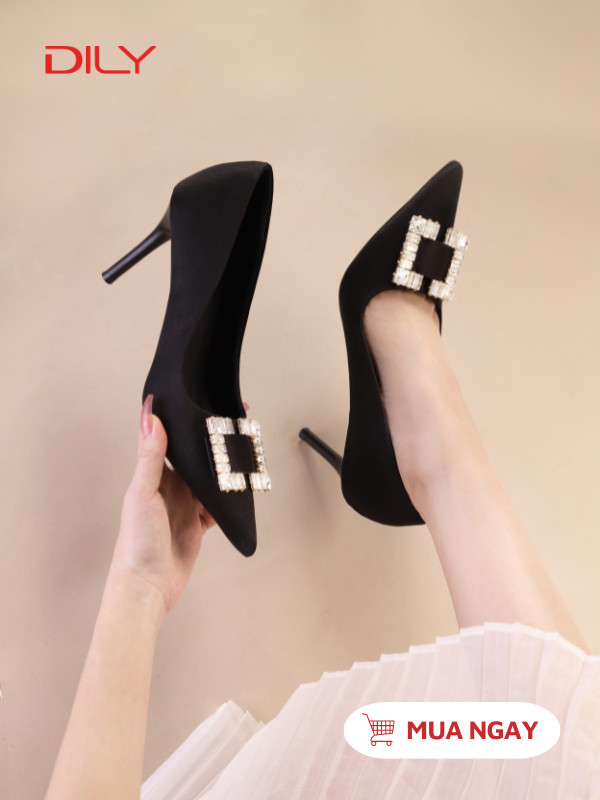Giày cao gót mũi nhọn đính khóa vuông sang trọng AA0442 - DILY