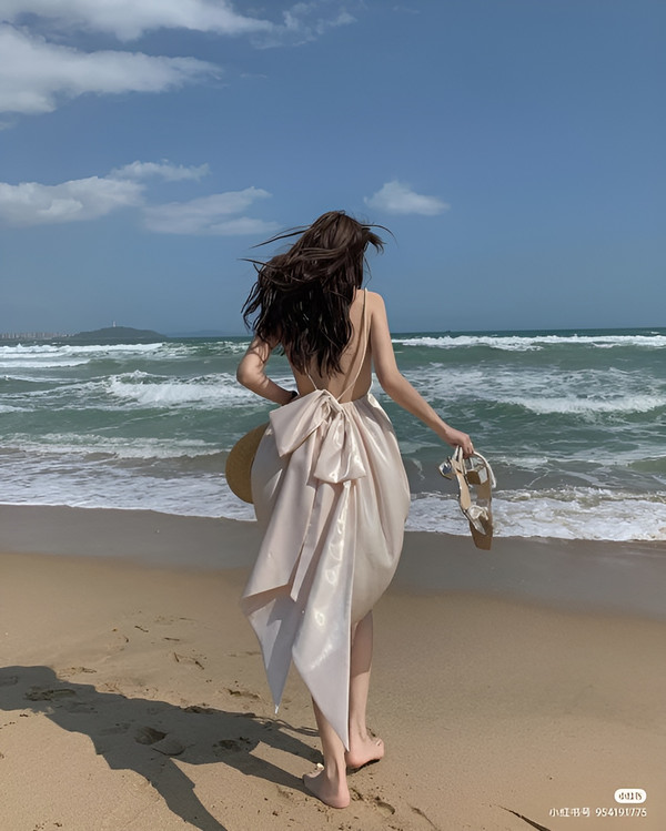 Những món đồ không thể thiếu trong vali du lịch hè dành cho bạn