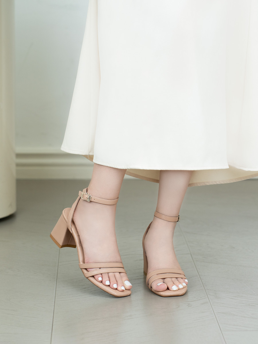 Sandal cao gót AA0222 Nâu