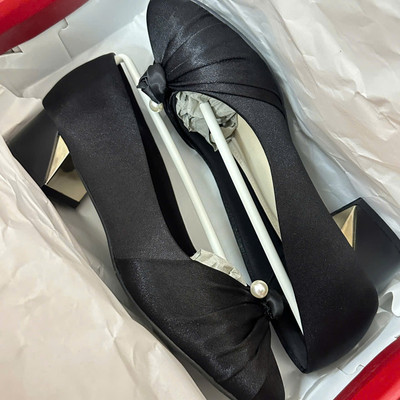 Màu sắc : Đen / Size : 36