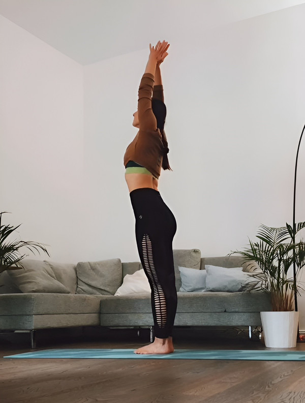 5 bài tập yoga cho người mới bắt đầu, kiến thức nhập môn cần biết