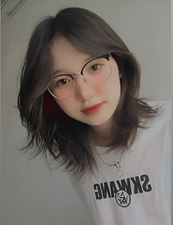 Tóc ngắn phù hợp mọi gương mặt cho nàng xinh xắn ngày hè 2023